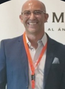 Carlos Bruzzone